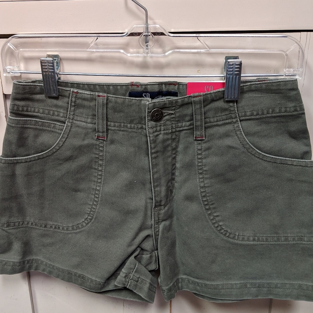 SO‎ city shorts new